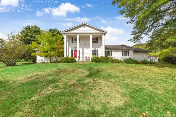 22 Mark Drive, Middletown, NY 10940