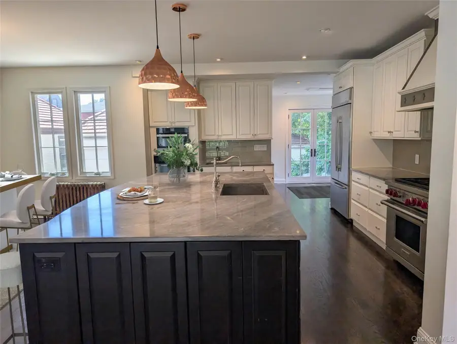 7212 Harrow Street, Forest Hills, NY 11375 - Image #3