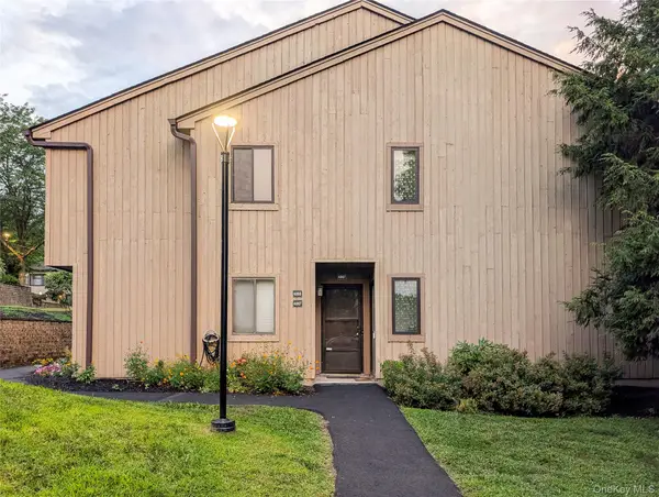 4008 Deer Path, Poughkeepsie, NY 12603