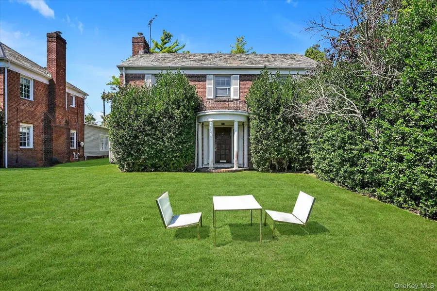 30 Beechwood Drive, Lawrence, NY 11559 - Image #3