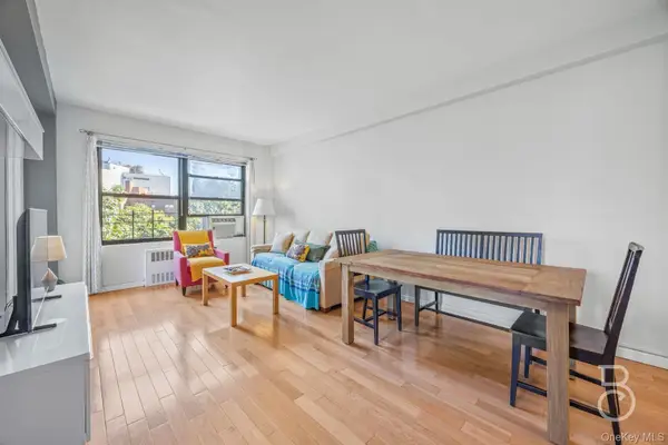 99-52 66th Road #5D, Rego Park, NY 11374