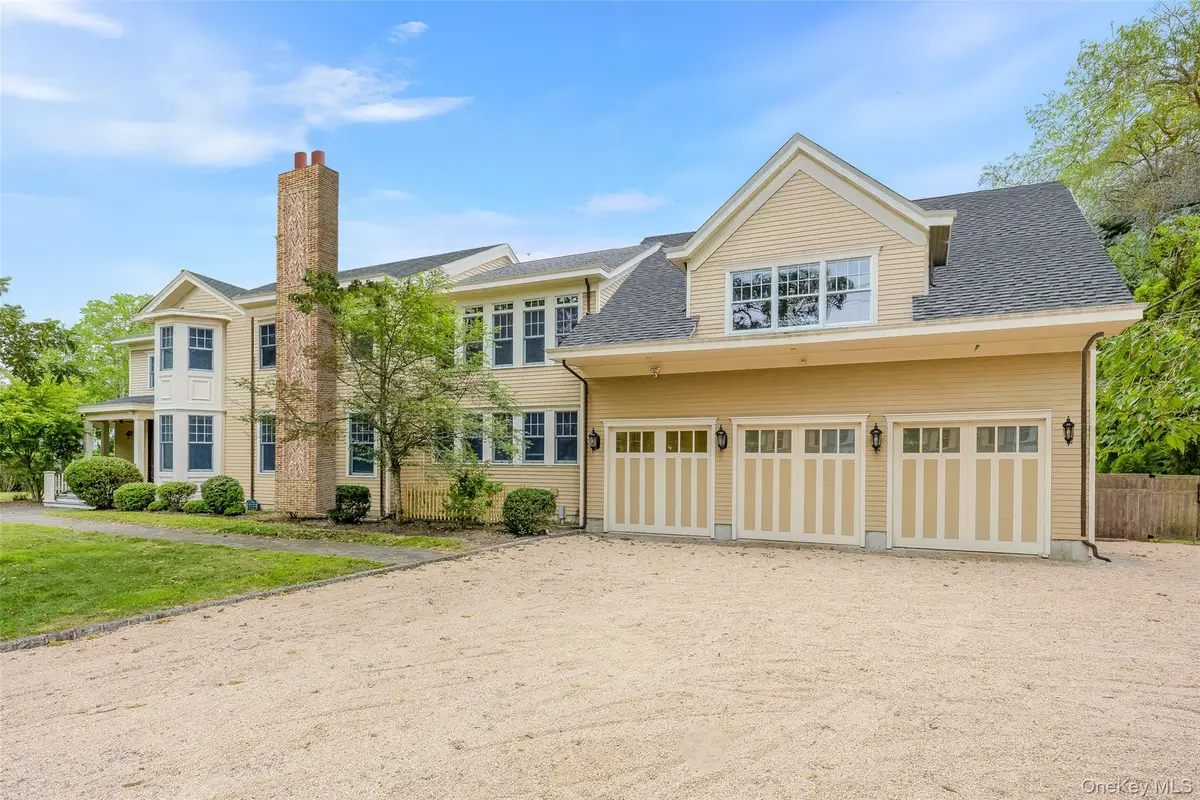 52 Brushy Neck Ln, Westhampton, NY 11977 - Image #1