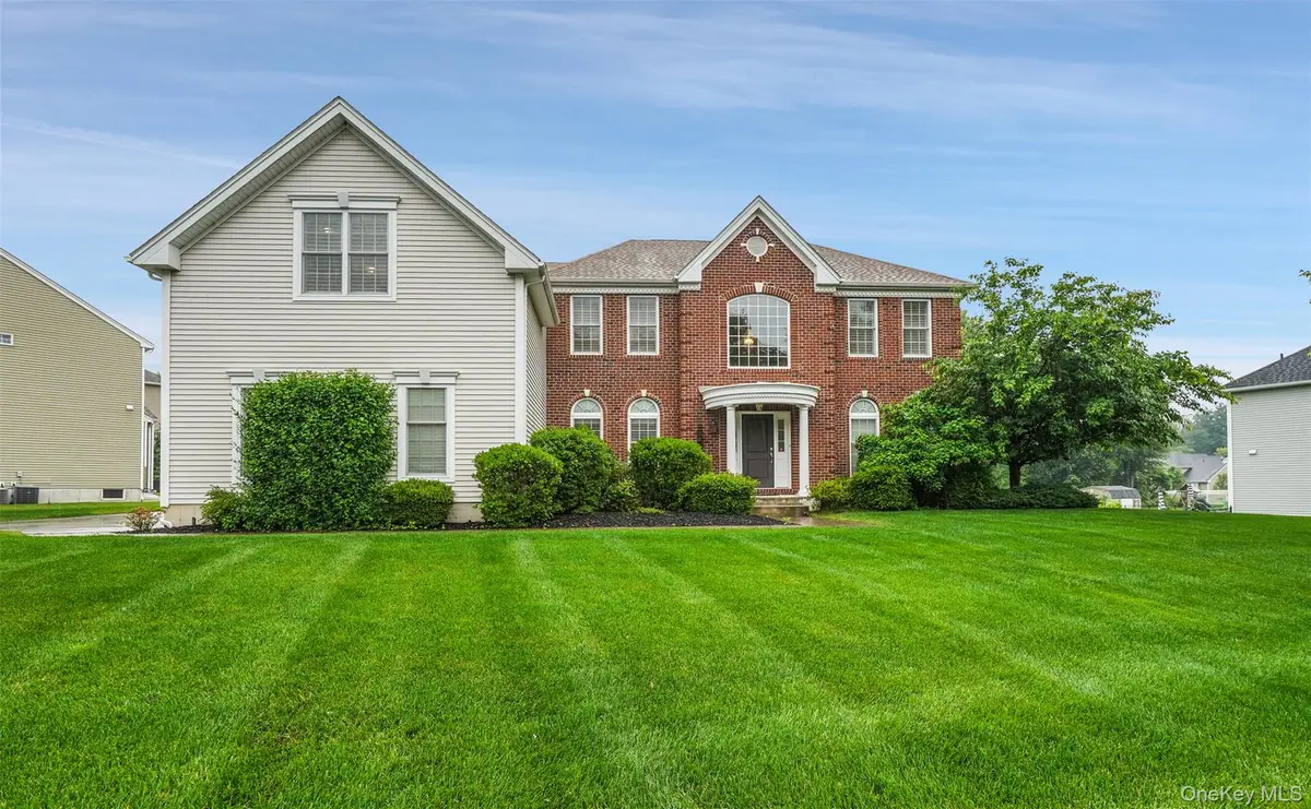 14 Chestnut Street, Hopewell Junction, NY 12533 - Image #1