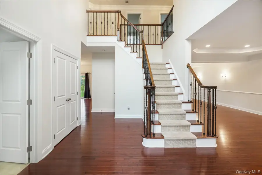 14 Chestnut Street, Hopewell Junction, NY 12533 - Image #2