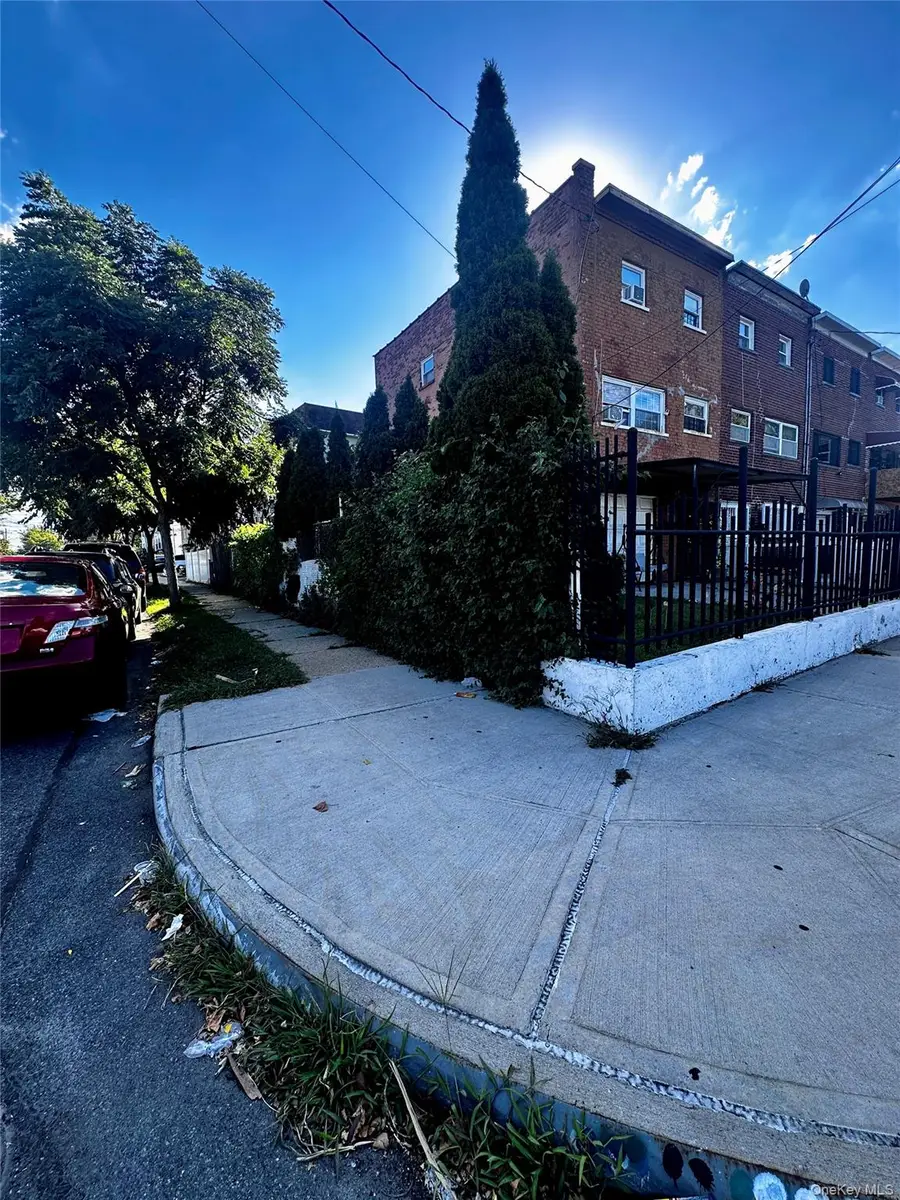 2286 Lacombe Avenue, Bronx, NY 10473 - Image #3
