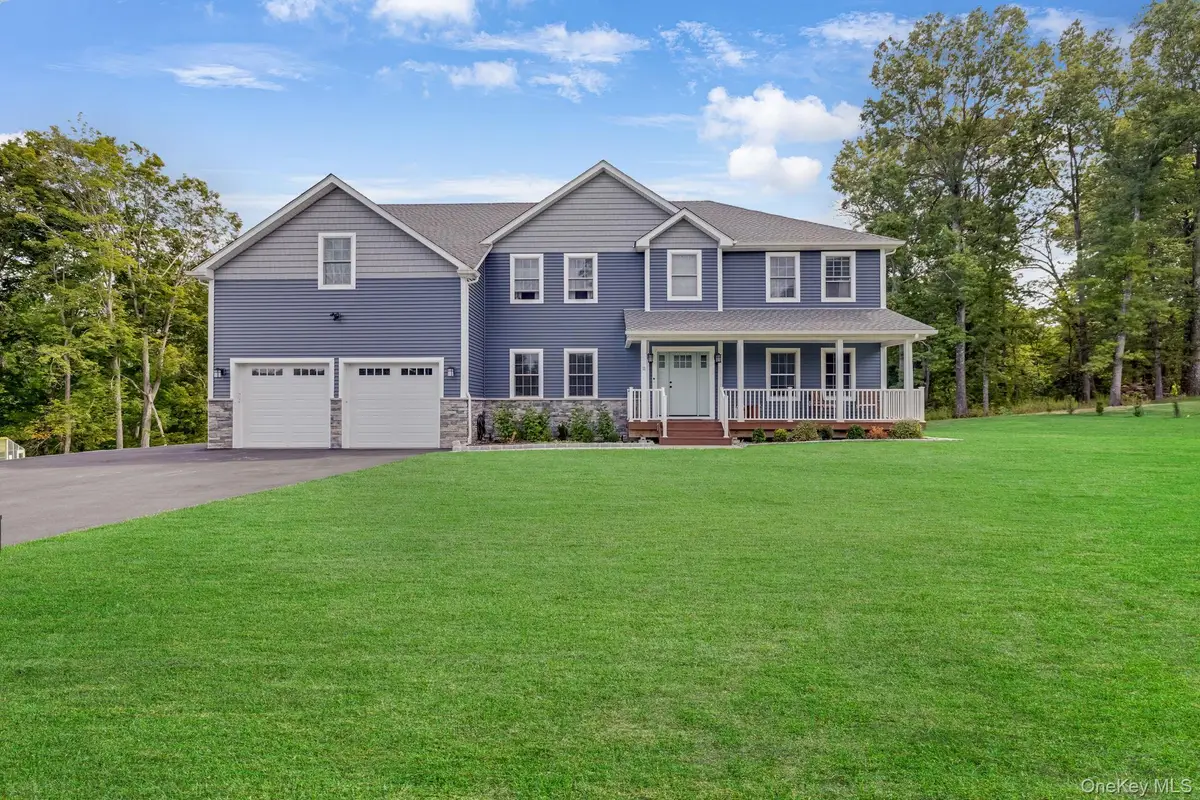 11 Knight Court, New Windsor, NY 12553 - Image #1