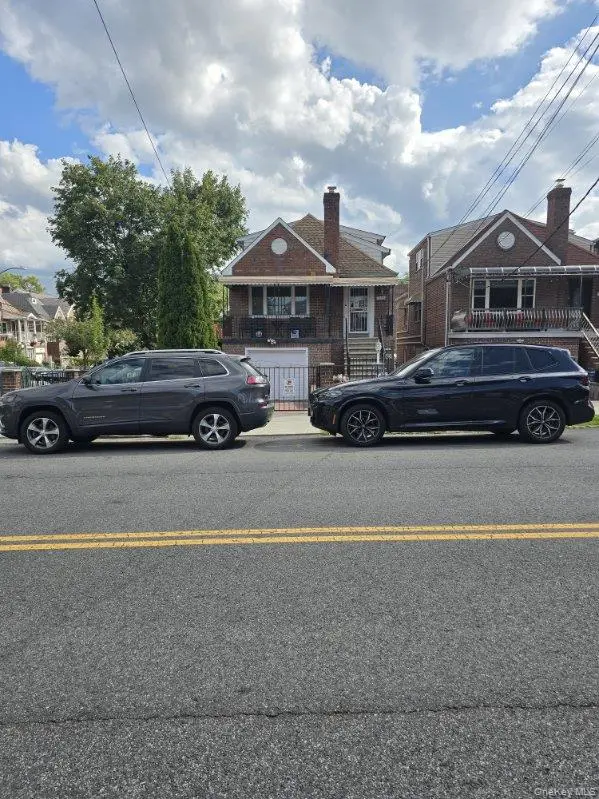 1178 Astor Avenue, Bronx, NY 10469 - Image #1