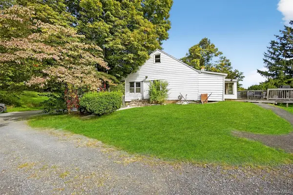 15 Dachenhausen Lane, Kingston, NY 12475