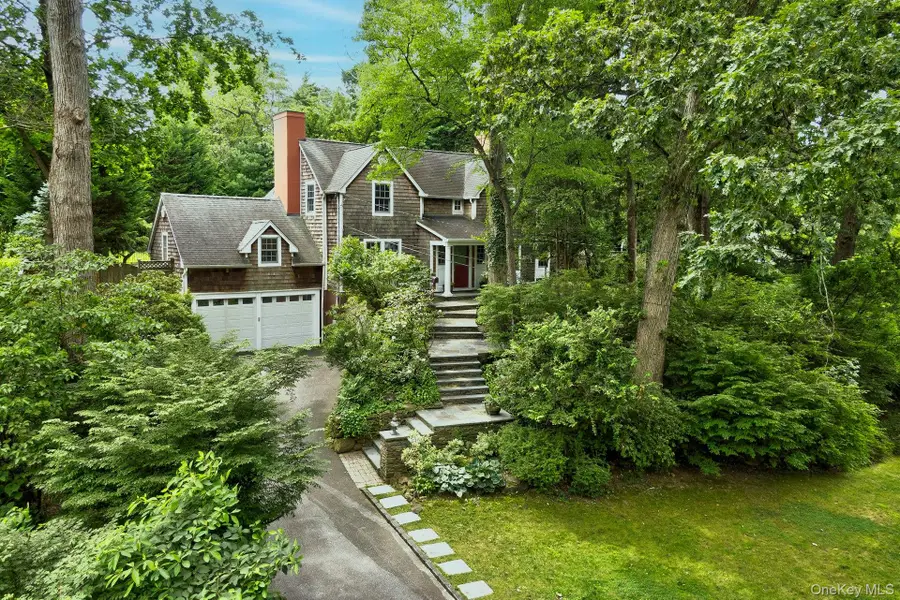 96 Davis Road, Port Washington, NY 11050 - Image #2