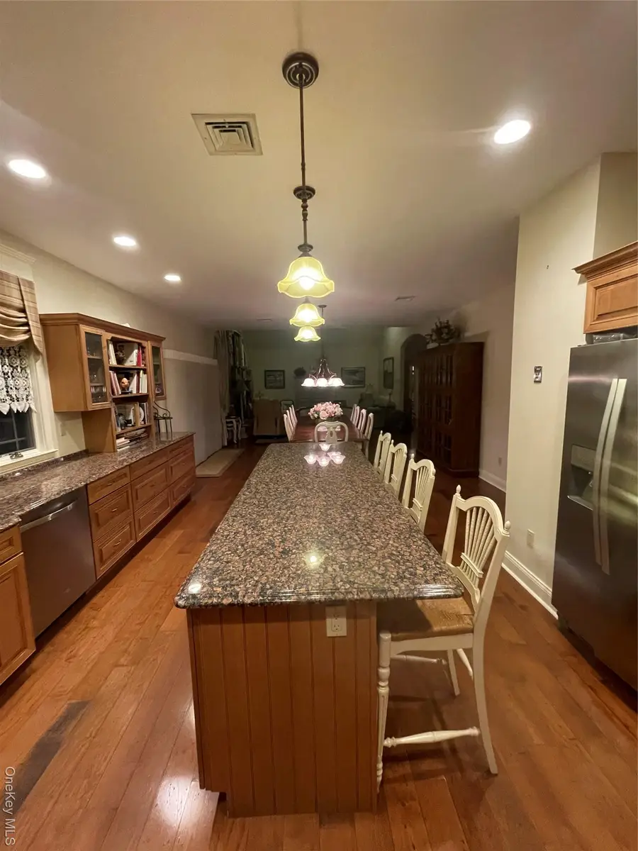 343 Liberty Avenue, Staten Island, NY 10305 - Image #3