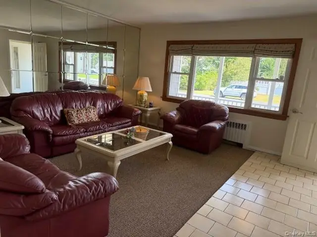 652 Empire Avenue, West Babylon, NY 11704 - Image #2