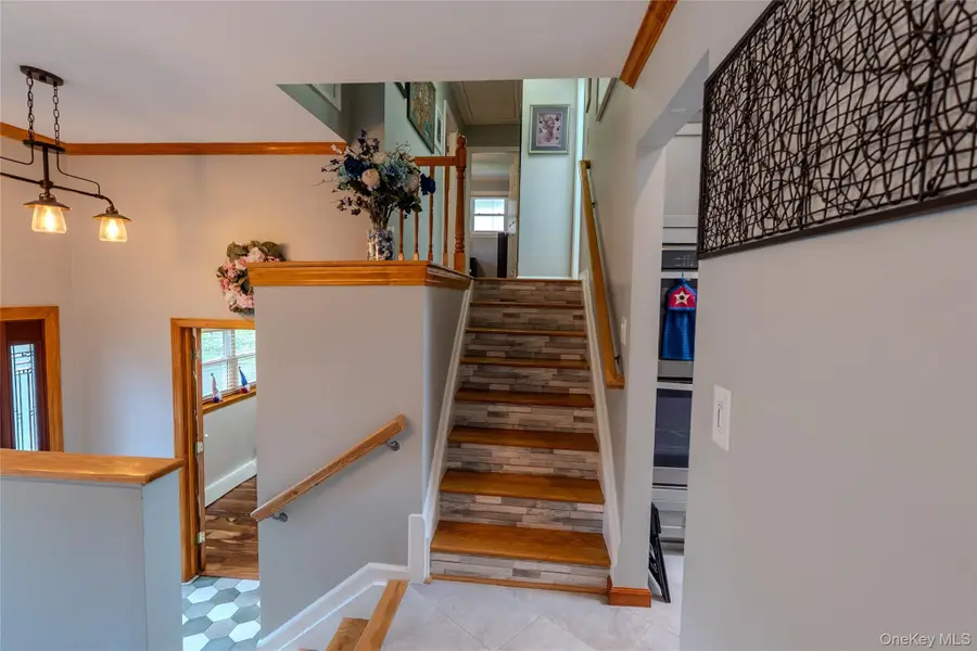 45 Harvard Lane, Commack, NY 11725 - Image #3