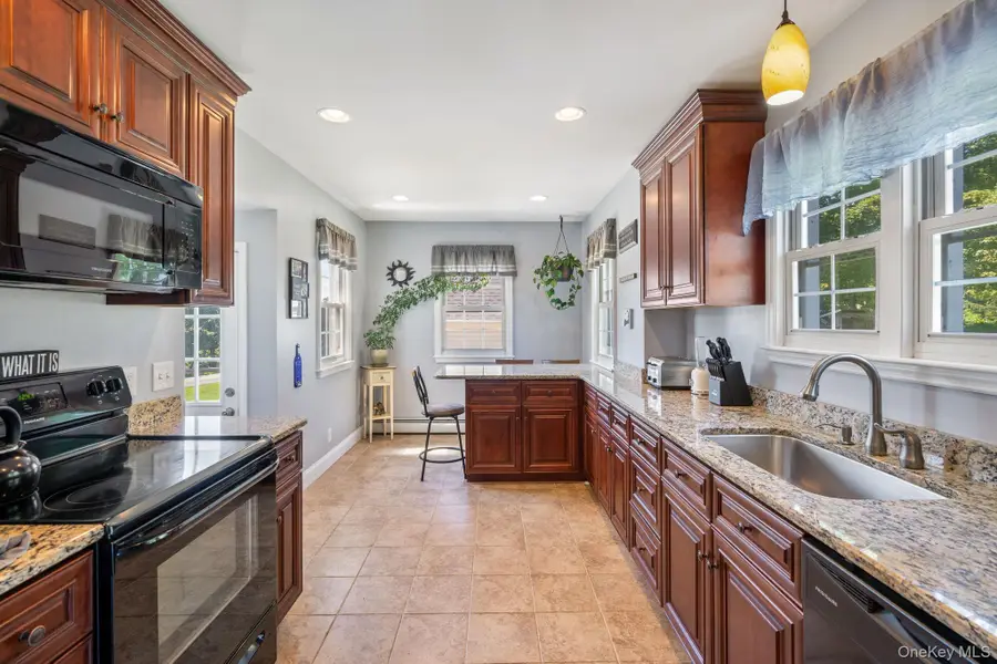 688 River Road, Montgomery, NY 12549 - Image #2