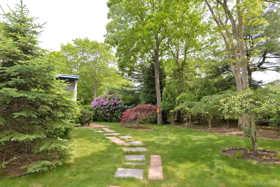 11 West Drive, East Hampton, NY 11937 - Image #2