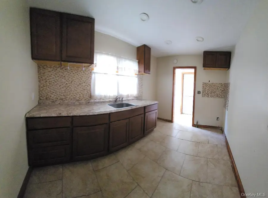 26 Parkside Road, West Hempstead, NY 11552 - Image #2