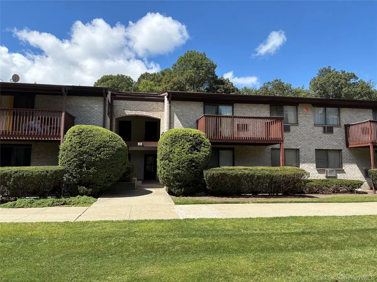 8 Secora Road #J-16, Monsey, NY 10952 - Image #1