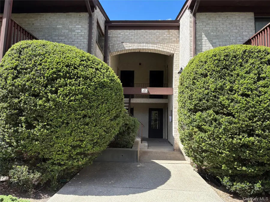 8 Secora Road #J-16, Monsey, NY 10952 - Image #3