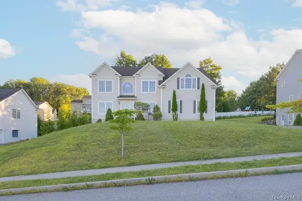 4 Standish Road, Monroe, NY 10950