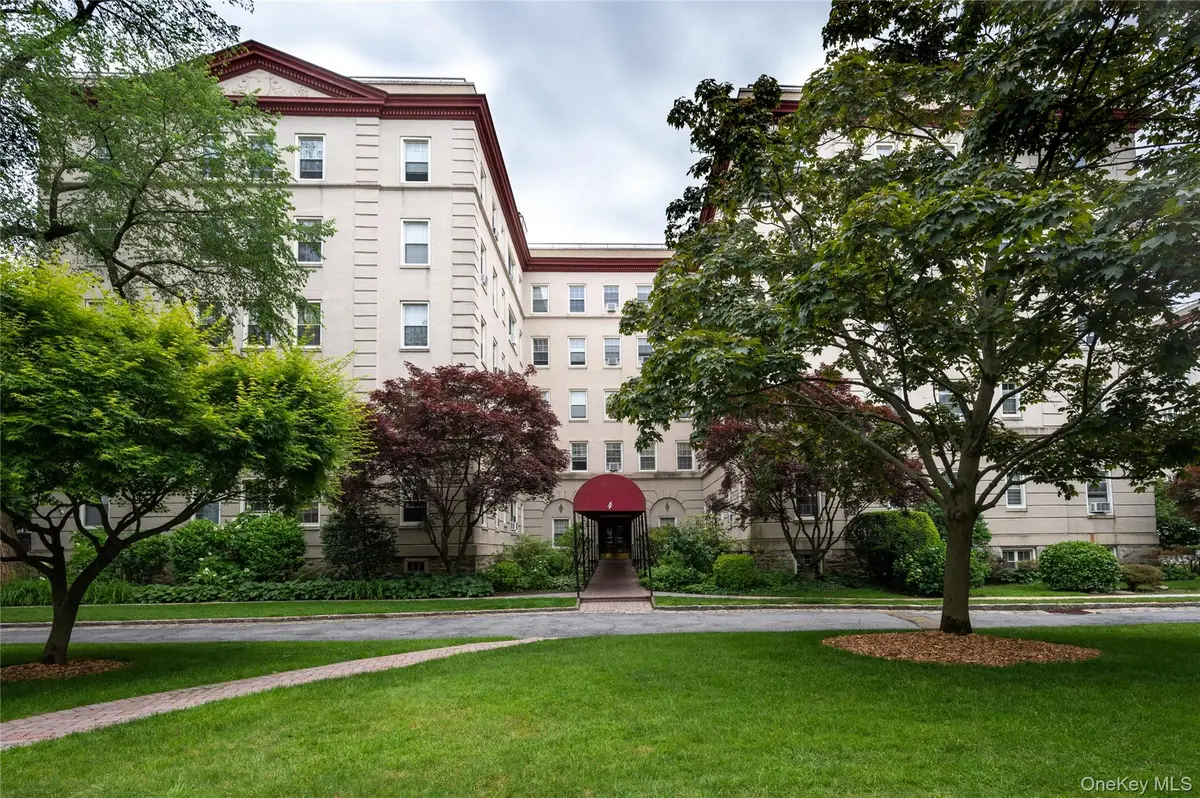 4 Park Lane #1C, Mount Vernon, NY 10552 - Image #1