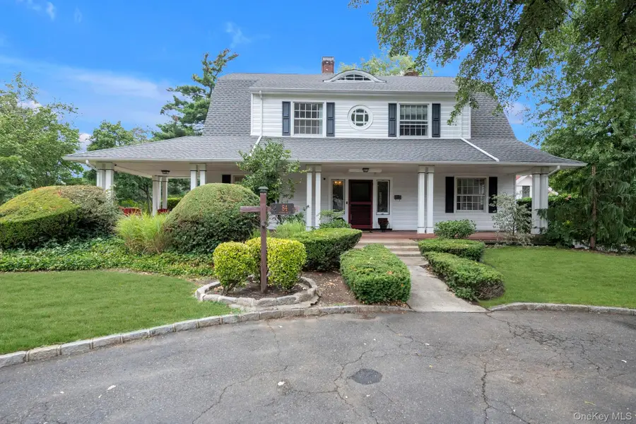 84 Nassau Boulevard, Garden City, NY 11530 - Image #2