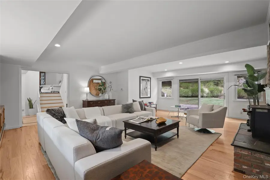 18 Fox Ridge Road, Armonk, NY 10504 - Image #3