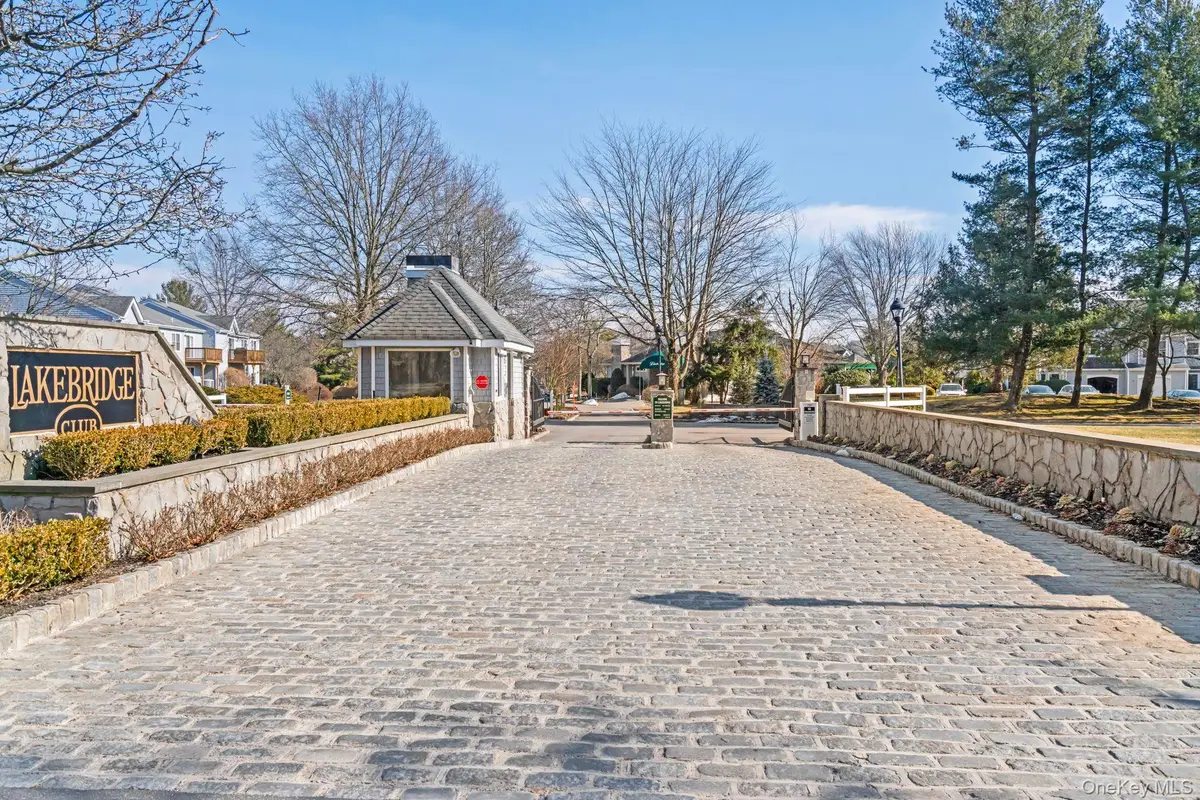 2 Lakebridge Drive S #2, Kings Park, NY 11754 - Image #1