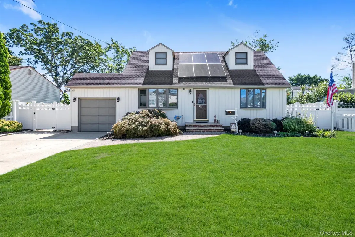 20 Hazel Avenue, Farmingdale, NY 11735 - Image #1