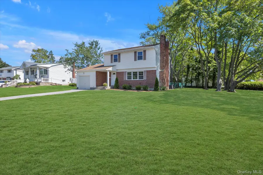 1 Spencer Way, Kings Park, NY 11754 - Image #2