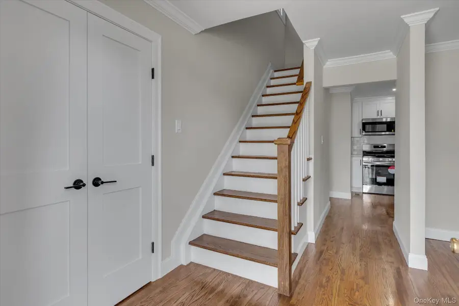 1 Spencer Way, Kings Park, NY 11754 - Image #3