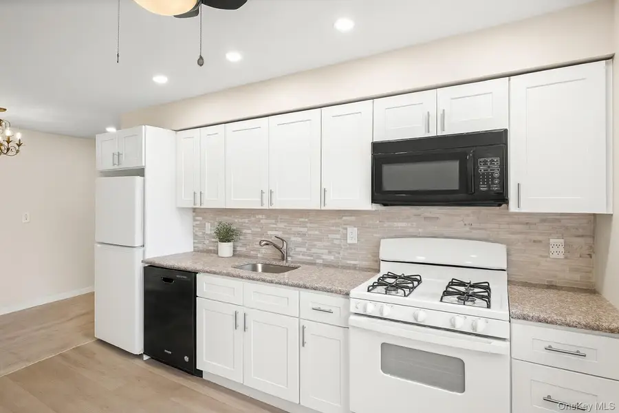 400 Maryland Avenue #1D, Staten Island, NY 10305 - Image #3