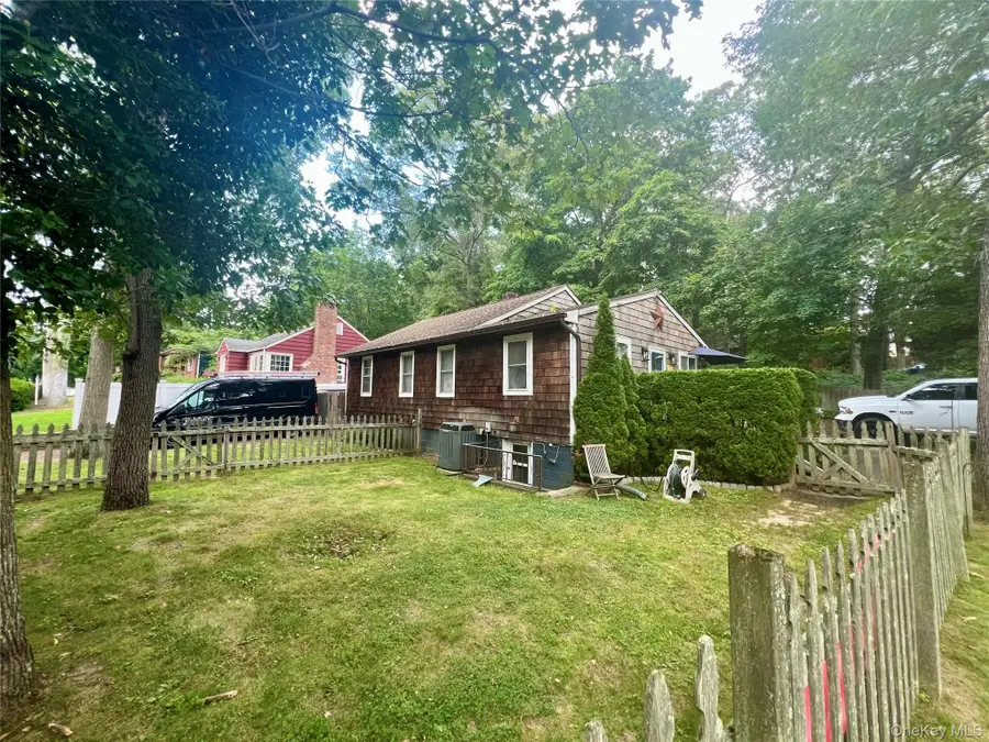 230 Lakeside Trail, Ridge, NY 11961 - Image #2