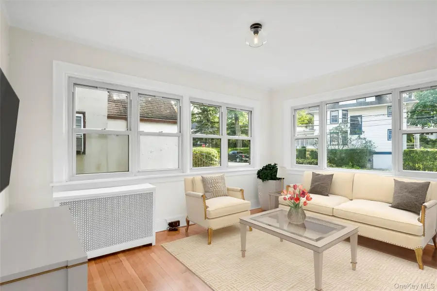 506 Siwanoy Place, Pelham, NY 10803 - Image #3