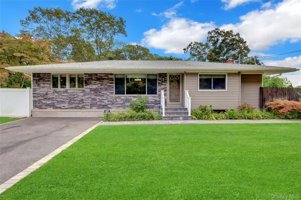 627 Sycamore Avenue, Bohemia, NY 11716