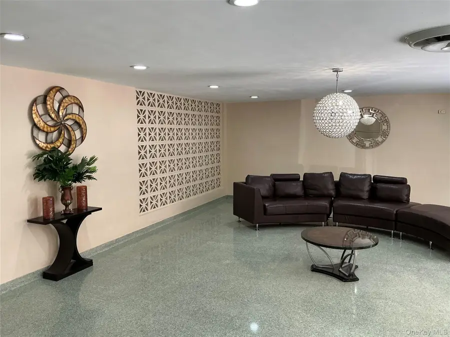 99-11 60 Ave #3A, Corona, NY 11368 - Image #2