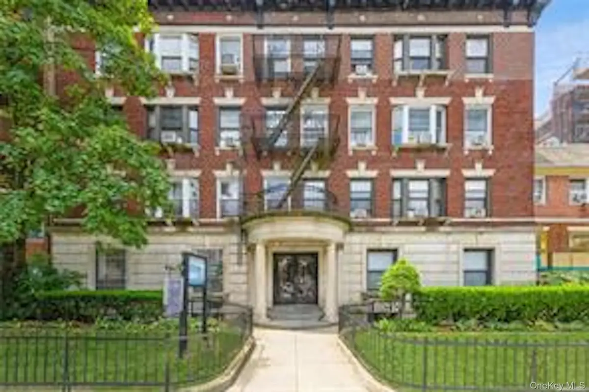 42-14 Union #3D, Flushing, NY 11355 - Image #1