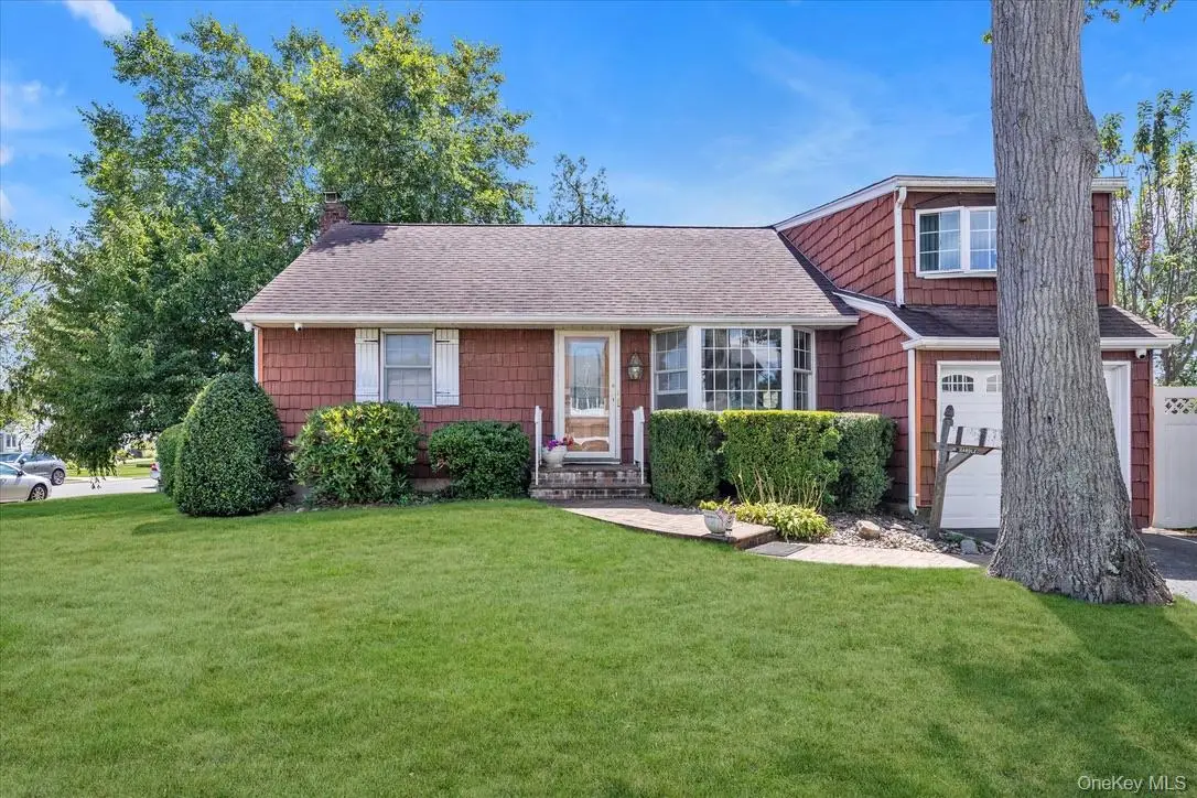 3902 Beechwood Place, Seaford, NY 11783 - Image #1