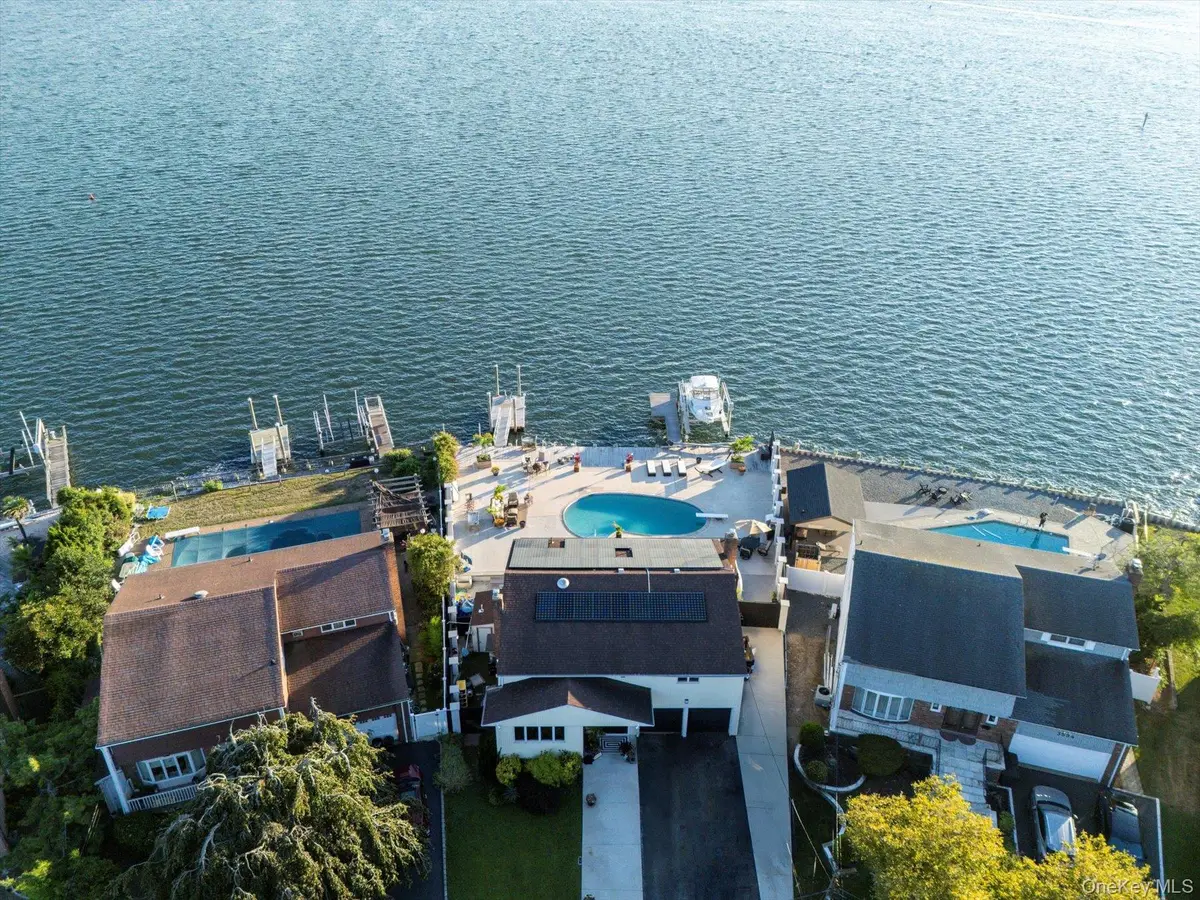 3600 Bertha Drive, Baldwin Harbor, NY 11510 - Image #1