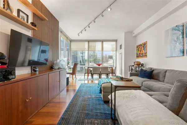 10 W End Avenue #8D, New York (Manhattan), NY 10023