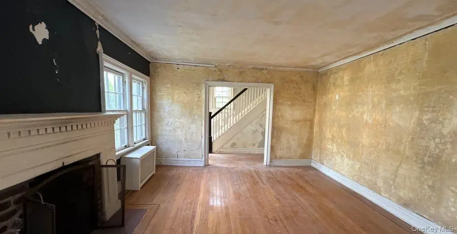 42 Stratford Road, Scarsdale, NY 10583 - Image #3