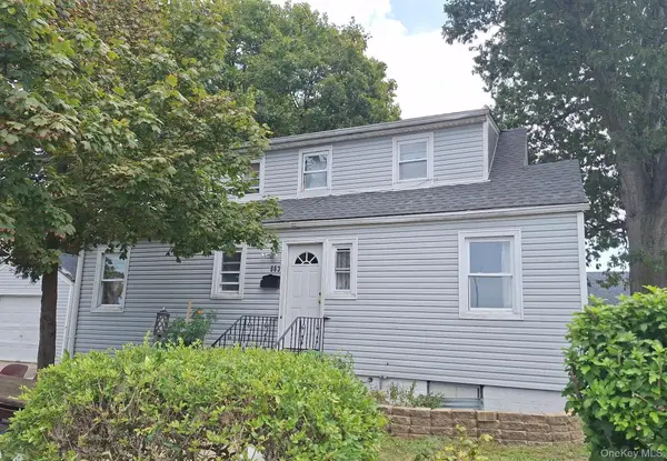 863 Prospect Avenue, Westbury, NY 11590