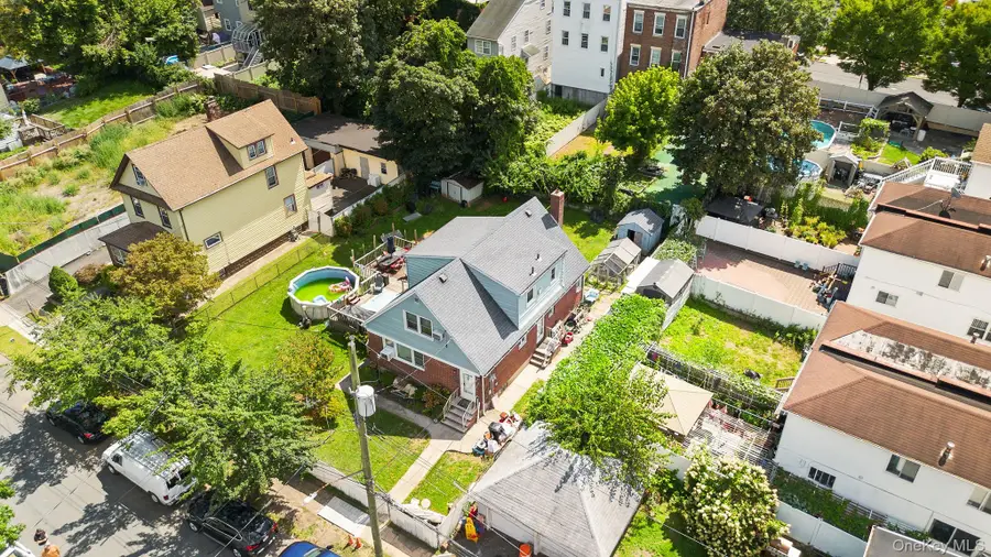 190 W Buchanan Street, Staten Island, NY 10301 - Image #3