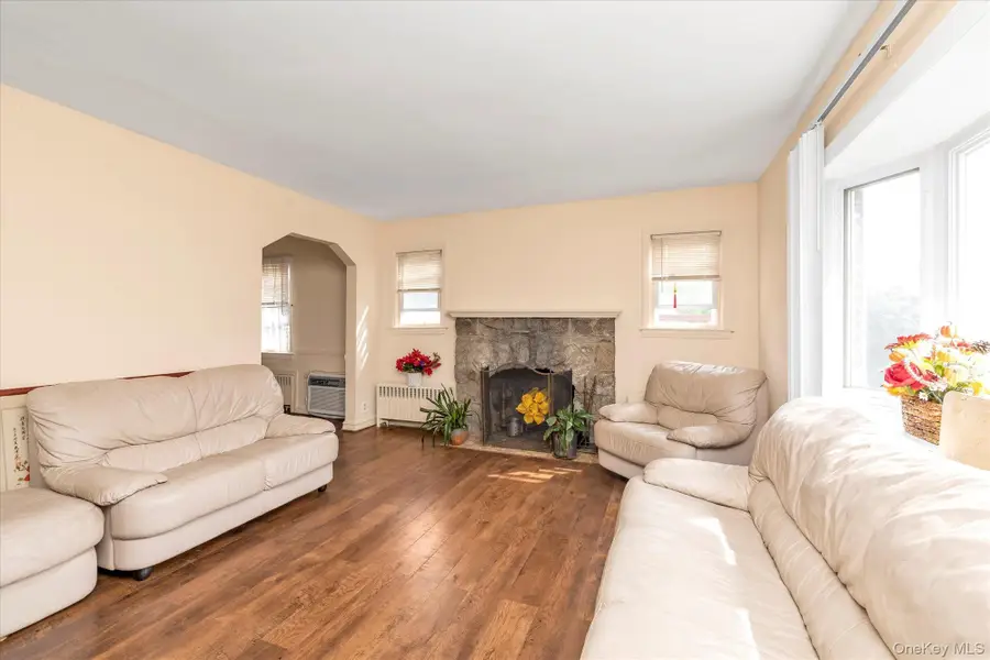 1055 Archer Place, Baldwin, NY 11510 - Image #2