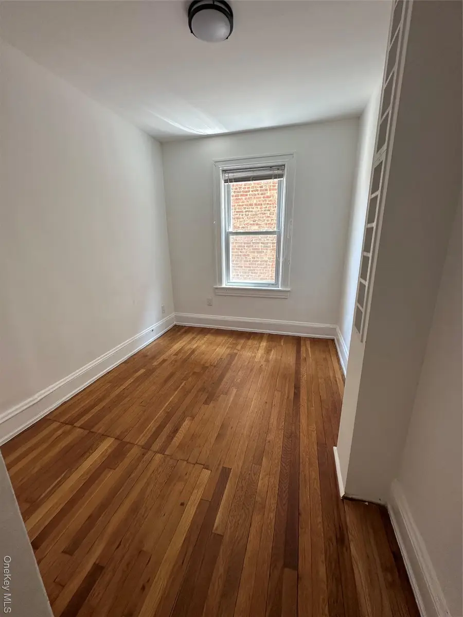 5783 Mosholu Avenue, Bronx, NY 10471 - Image #3