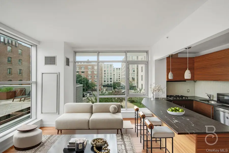 11-24 31st Avenue #3A, Astoria, NY 11106 - Image #2