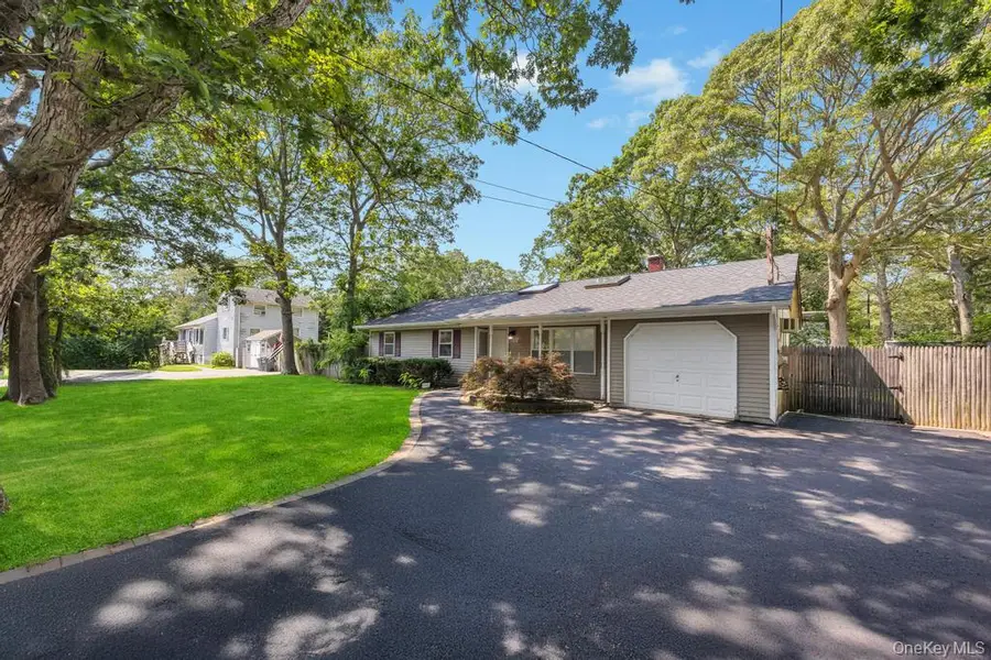 11 Edwards Road, Mastic Beach, NY 11951 - Image #2