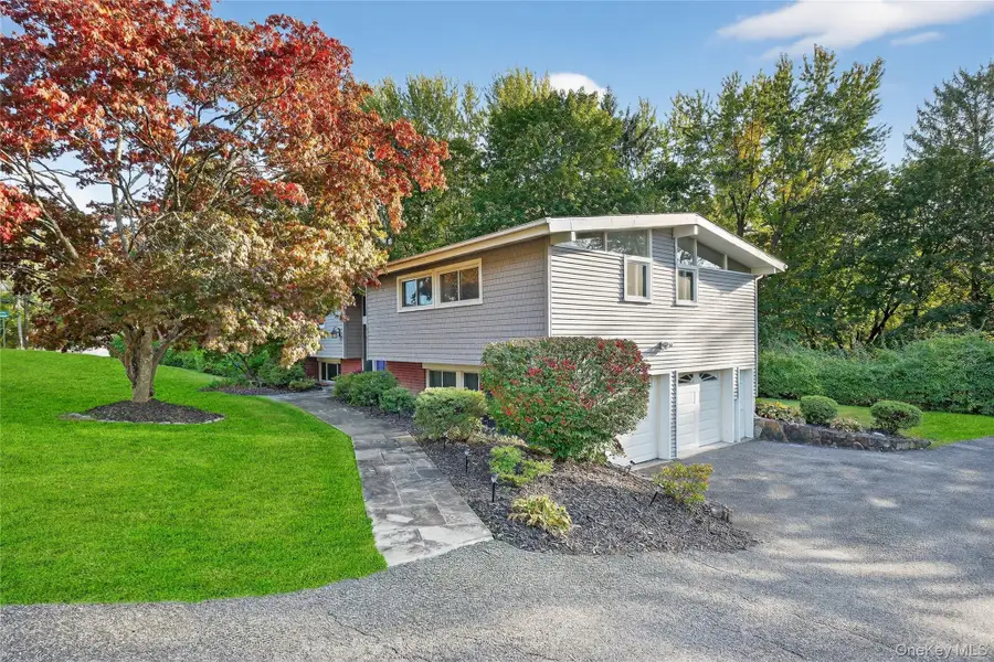 2607 Broadview Drive, Yorktown Heights, NY 10598 - Image #2