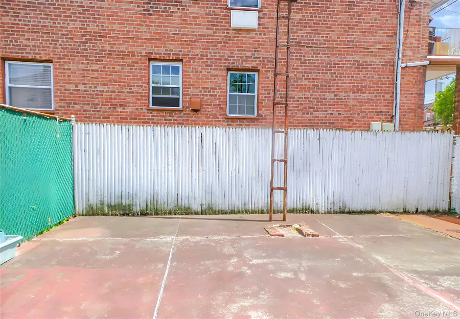 8704 Avenue M, Brooklyn, NY 11236 - Image #3