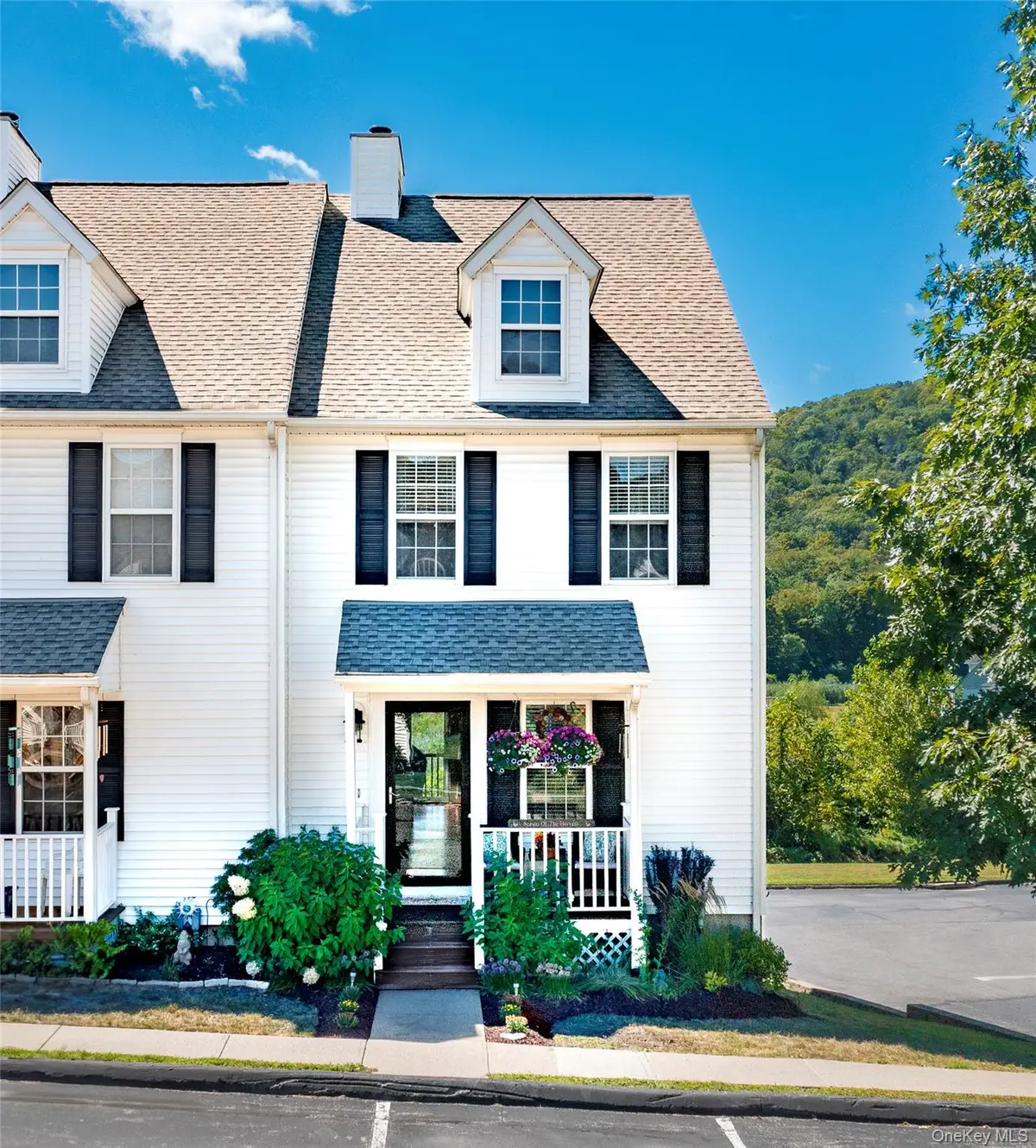 27 Washington Court, Pawling, NY 12564 - Image #1