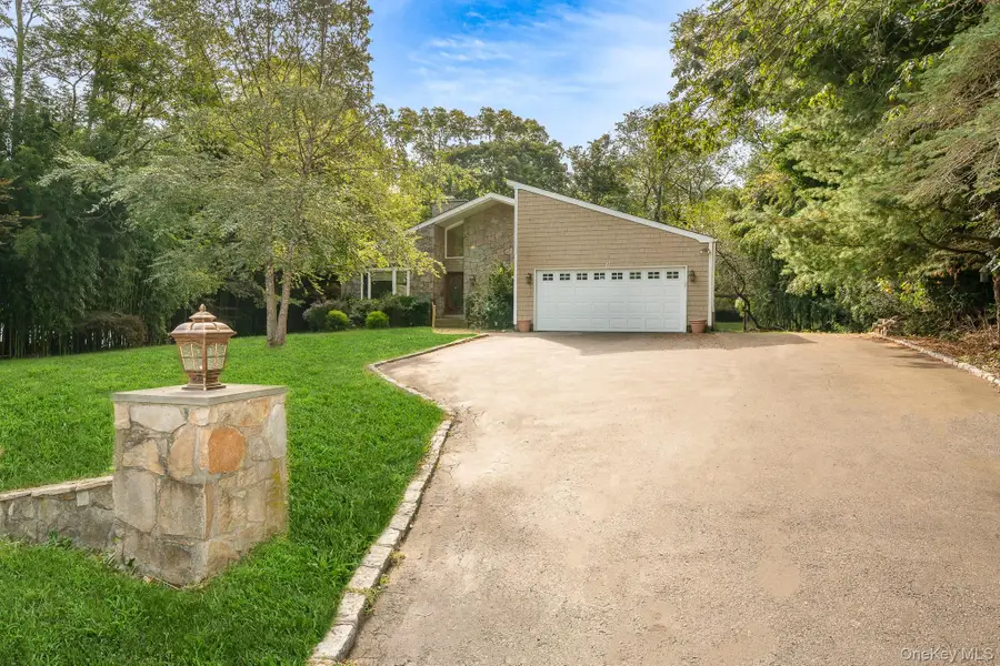 8 Sunset Lane E, Miller Place, NY 11764 - Image #3