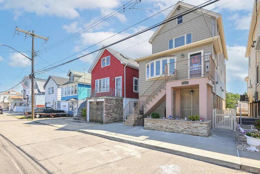 20 W 18th Road, Broad Channel, NY 11693 - Image #3